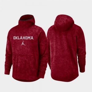 Men's Oklahoma Sooners Crimson Basketball Team Logo Pullover Spotlight Hoodie 448260-649